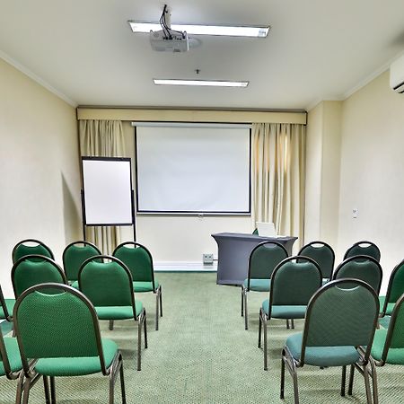 Quality Suites Vila Olimpia Сао Паоло Екстериор снимка